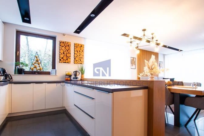 Dom, w którym kilka pokoleń może żyć razem.