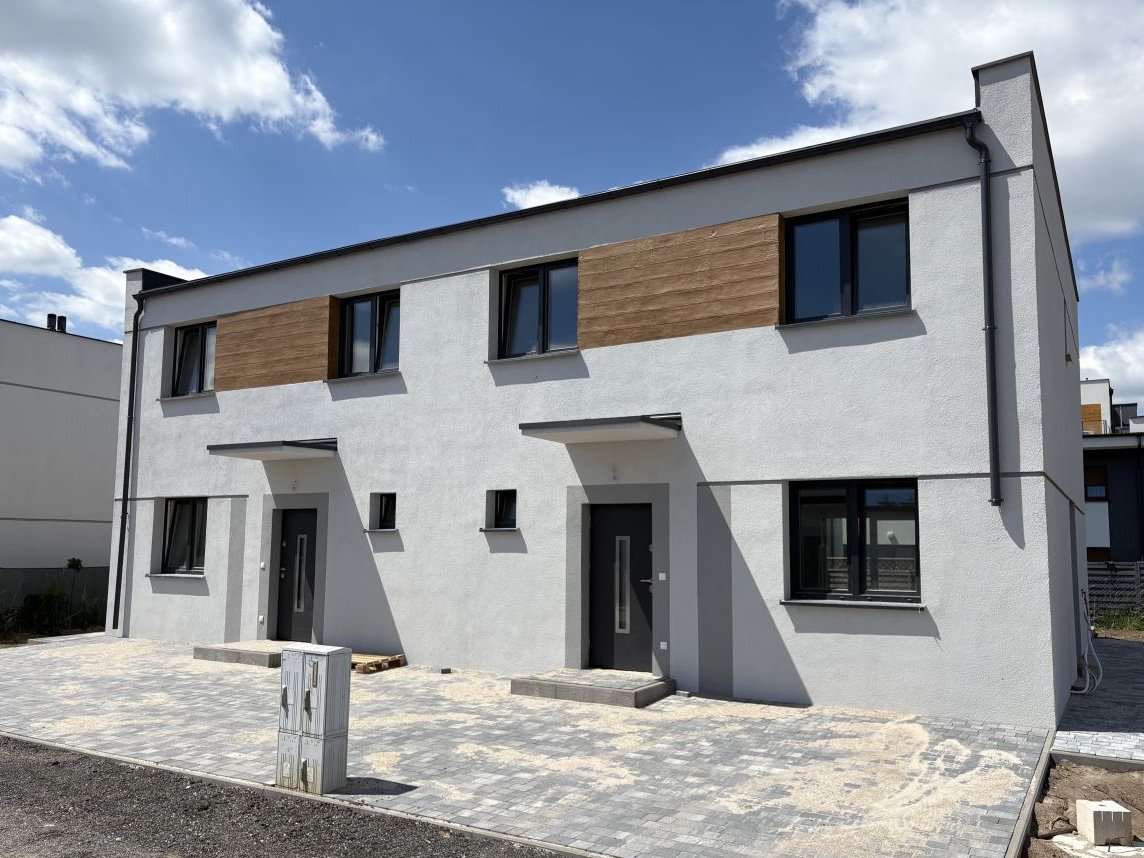 Dom, 124 m², Koninko