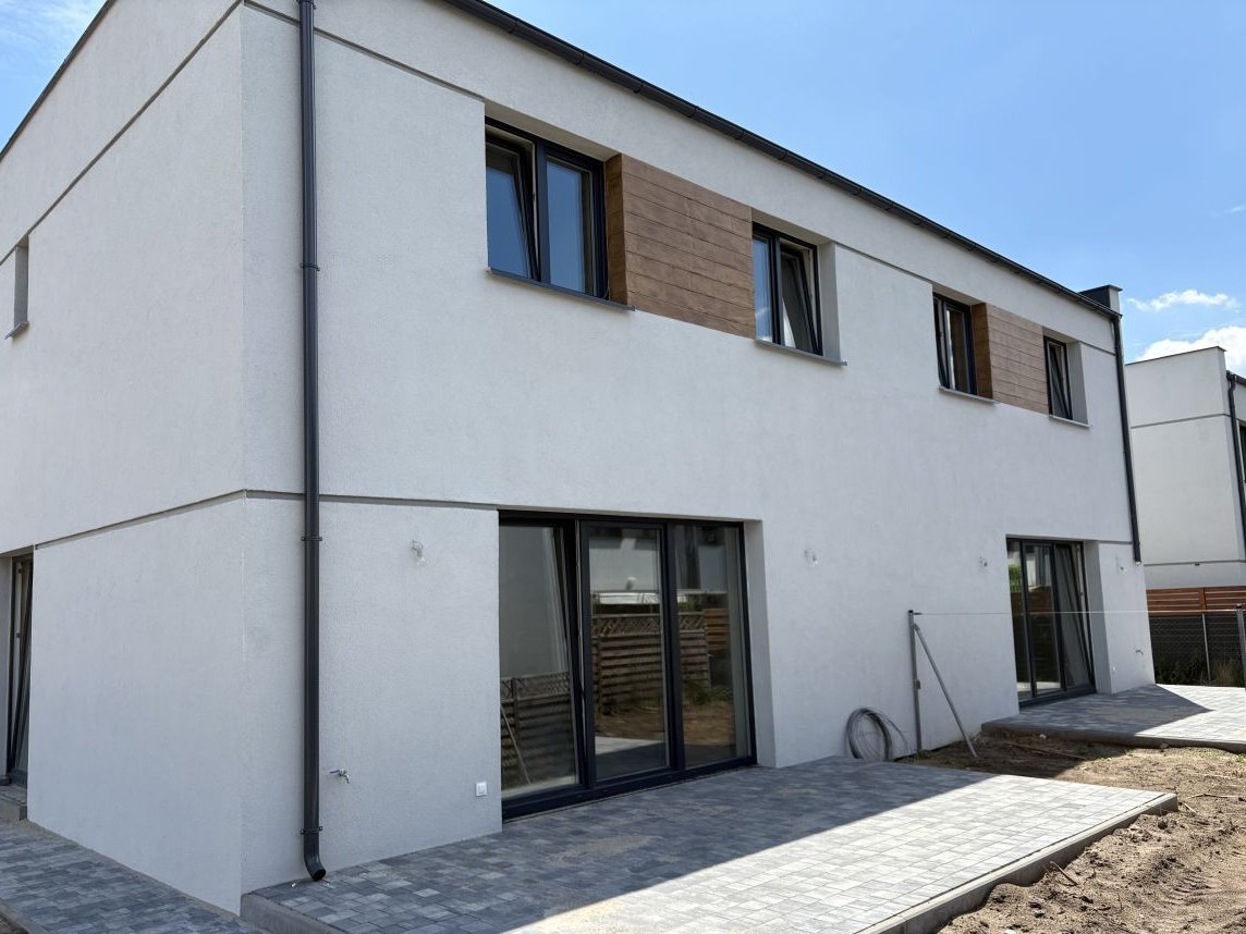 Dom, 124 m², Koninko