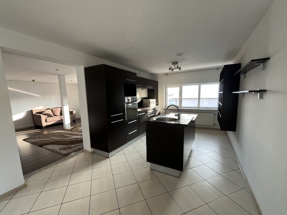 Dom - 6 pokoi - Sławin -Lublin