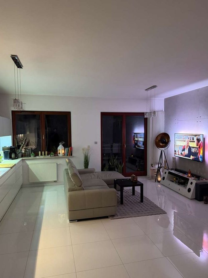 Przestronne 3-pokojowe mieszkanie z balkonem i tarasem