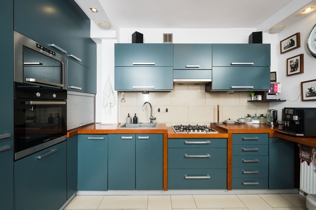 Dom z garażem i ogrodem w centrum Krakowa - Spokojna okolica