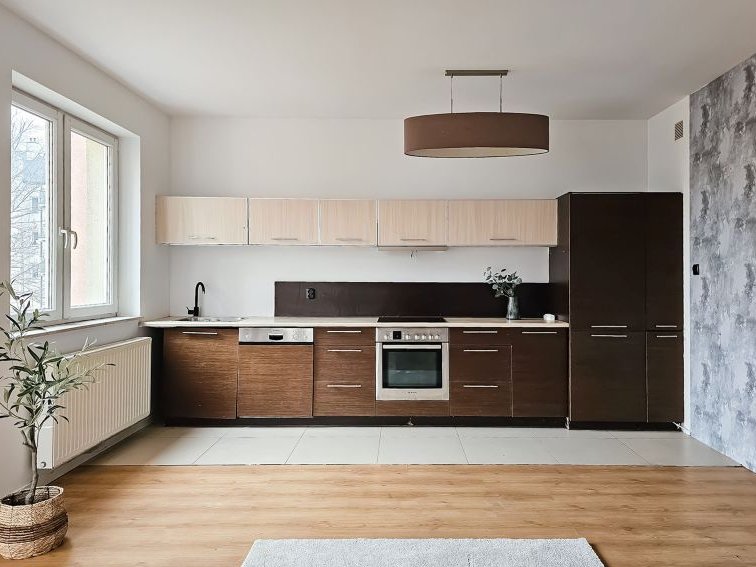 Na sprzedaż 3 pokoje z aneksem kuchennym, Bałuty