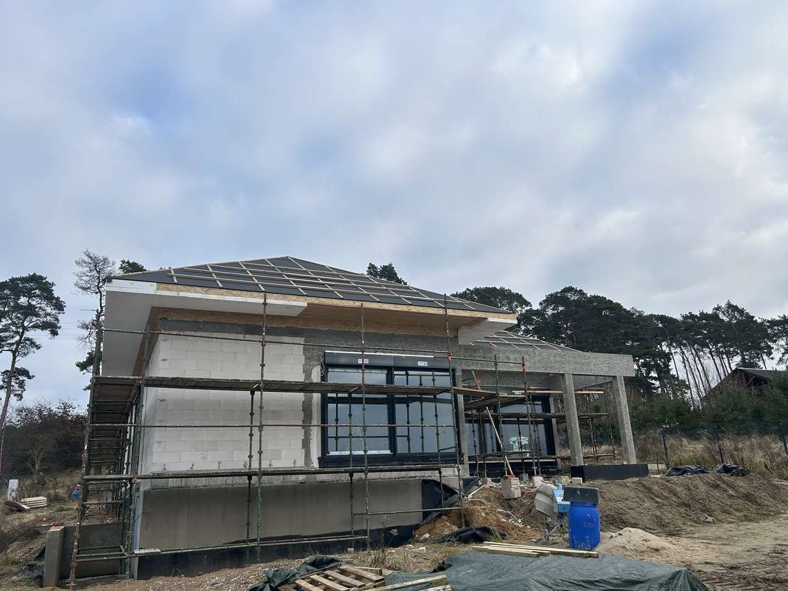 Dom parterowy nietuzinkowy projekt New House 723