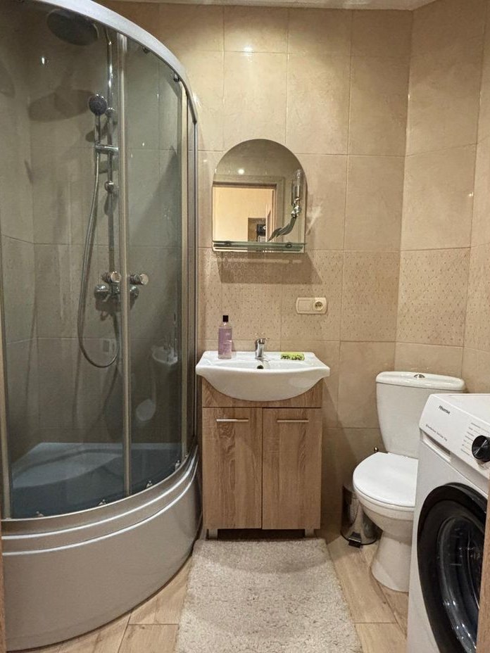 Kawalerka - 38.24 m2 - niski czynsz - do zamieszkania - sprzedam