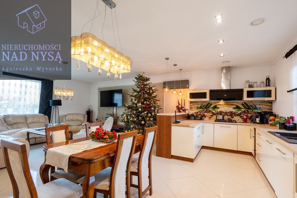 dom wolnostojący, garaż dwustanowiskowy, ogród!