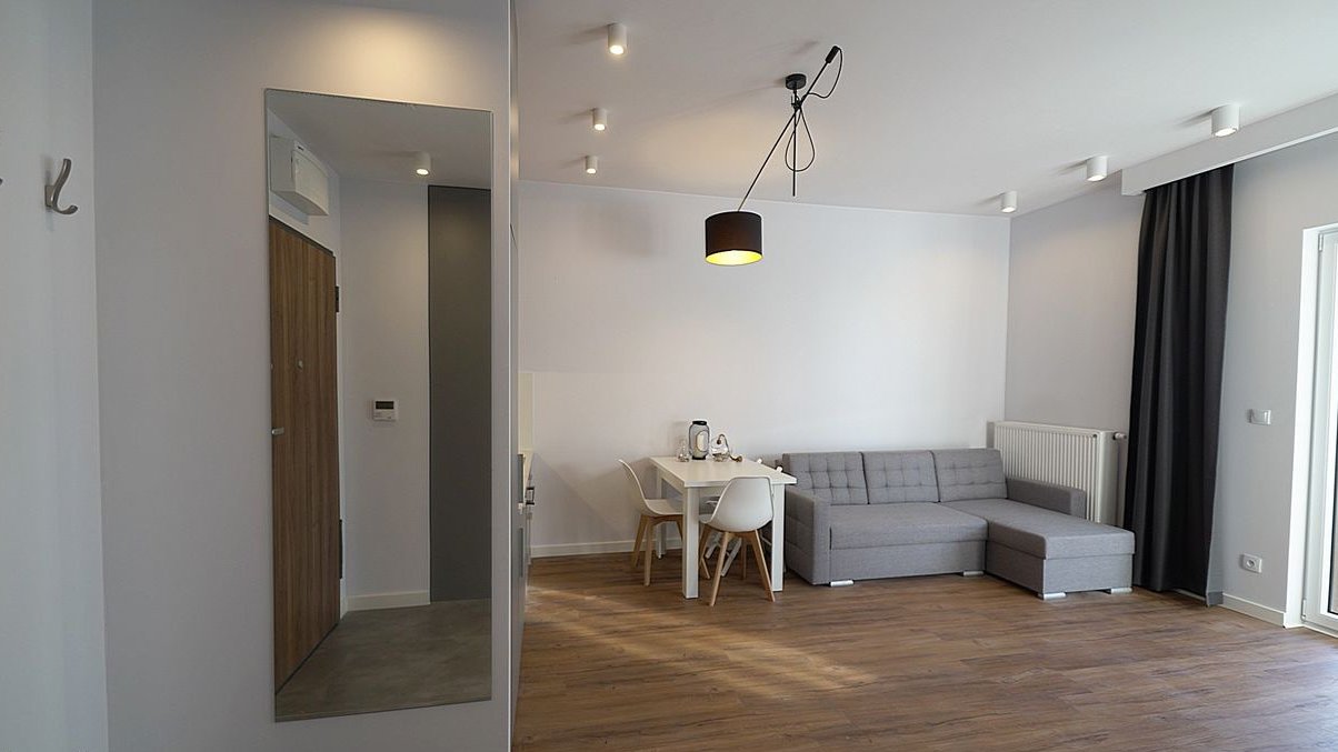 Duża sypialnia + Balkon od Zachodu + Hala Garażowa - Zapraszam!