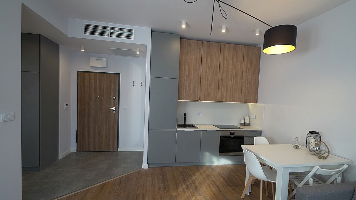 Duża sypialnia + Balkon od Zachodu + Hala Garażowa - Zapraszam!