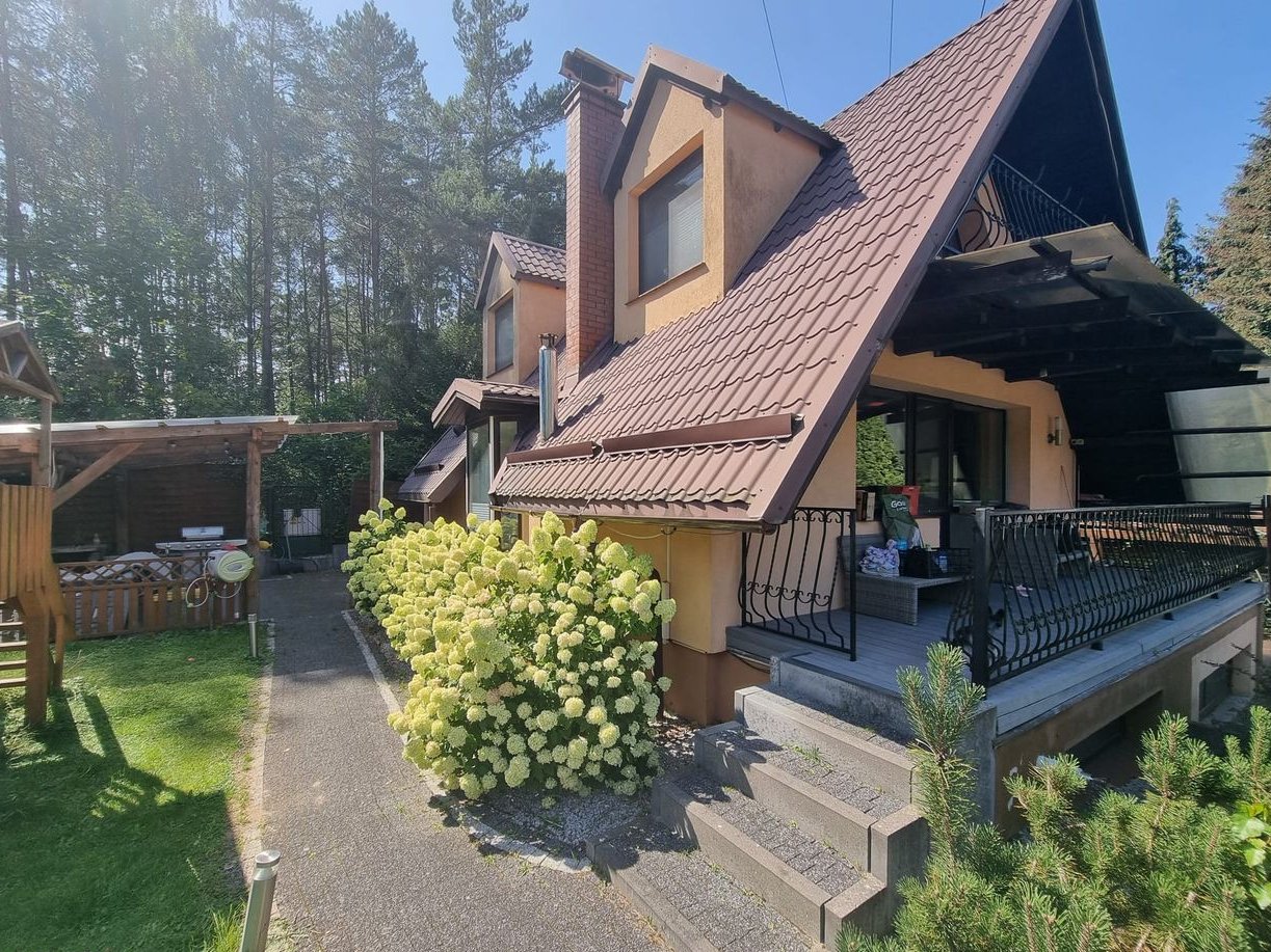 Dom wolnostojący w okolicy 3 jezior na sprzedaż – Borkowo (Gm. Żukowo)