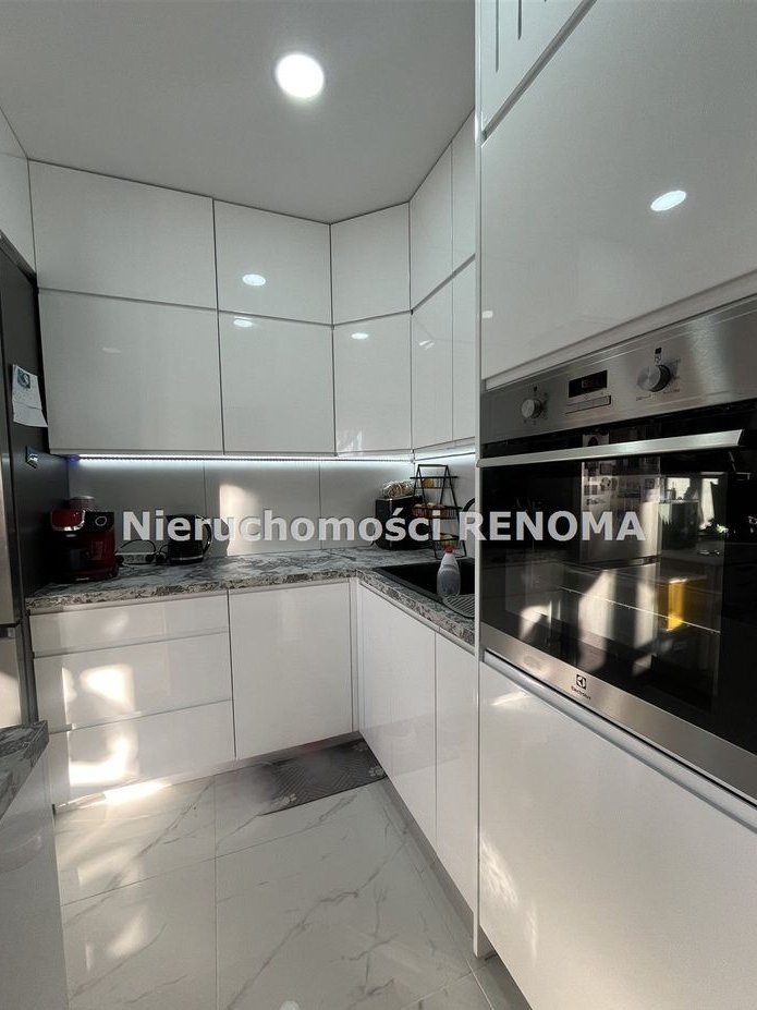 Na sprzedaż M-4 ul. Turystyczna, Jastrzębie - Zdrój. Klimatyzacja