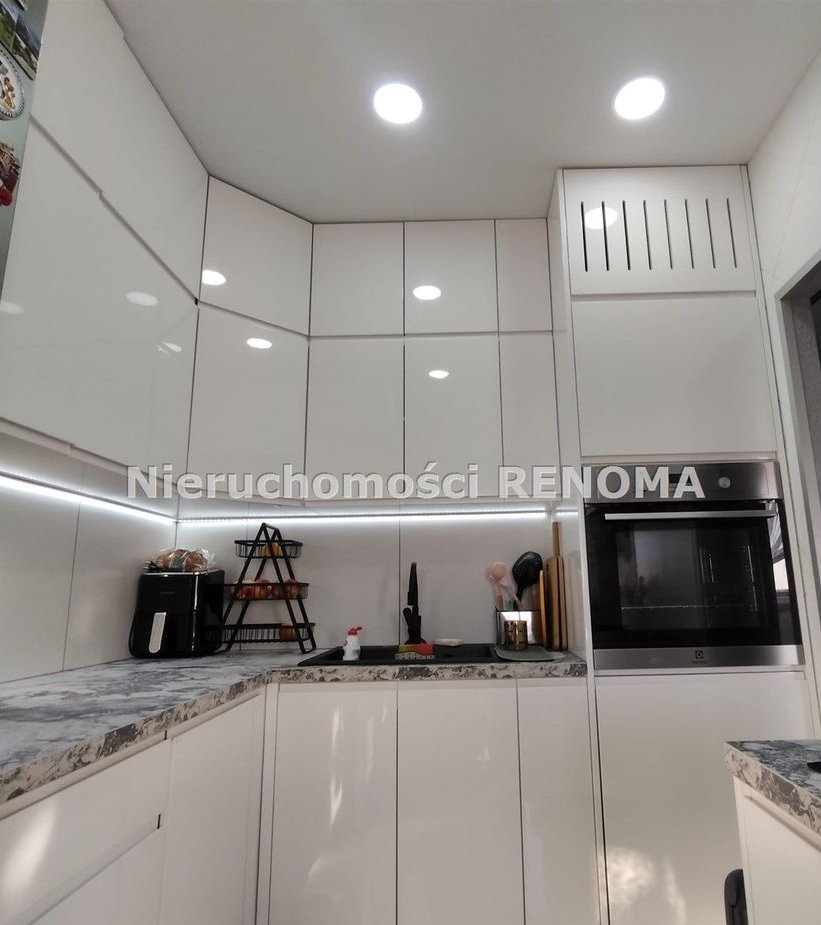 Na sprzedaż M-4 ul. Turystyczna, Jastrzębie - Zdrój. Klimatyzacja