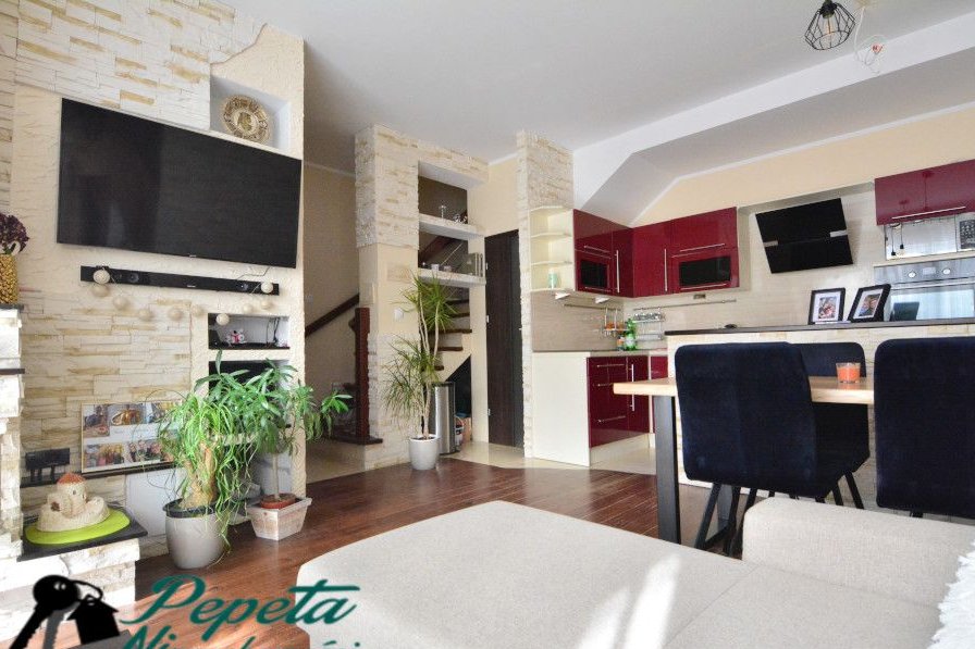 Duża powierzchnia! Dom szeregowy przy lesie, Błażejewo/Kórnik!