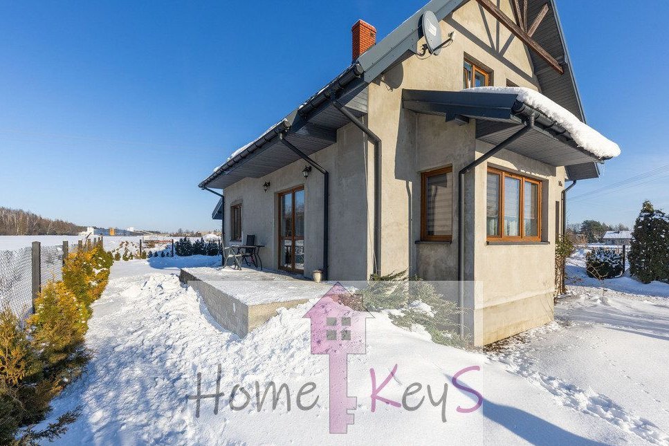 Dom wśród zieleni – cisza i komfort koło Nasielska