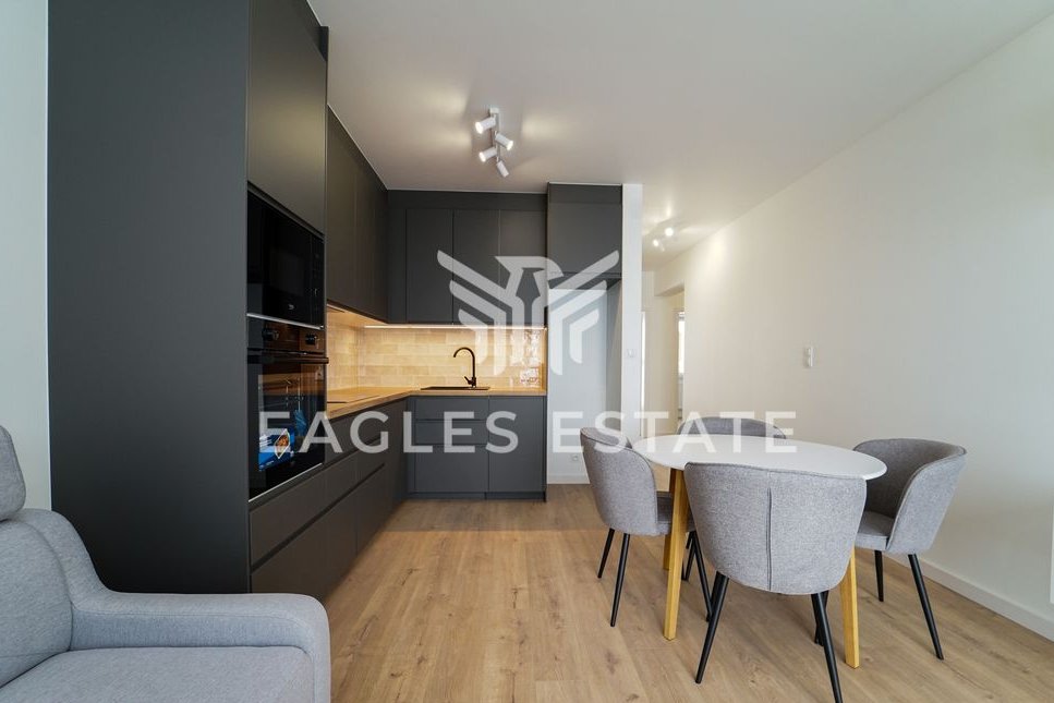 Na sprzedaż nowe, wykończone 3 pokoje