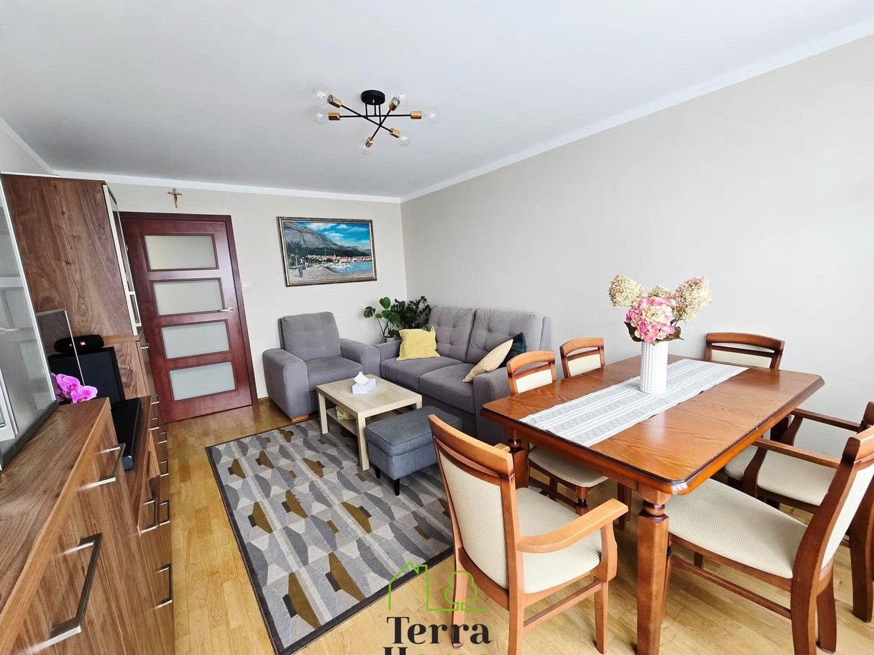 3 pokoje z wyjątkowym klimatem | OS ŚWIĘTKORZYSKIE | ul PIŁSUDKIEGO