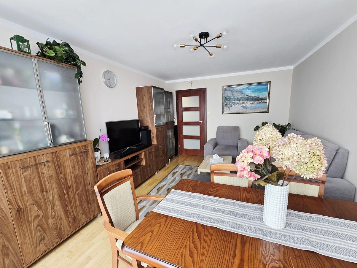 3 pokoje z wyjątkowym klimatem | OS ŚWIĘTKORZYSKIE | ul PIŁSUDKIEGO