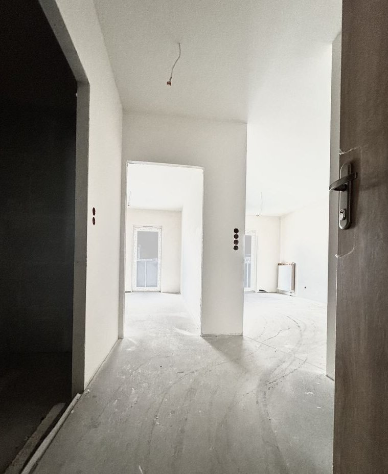 Wejdź i zobacz Gotowe 2 pokoje 42 m² loggia 9 m² Winogrady Deweloper