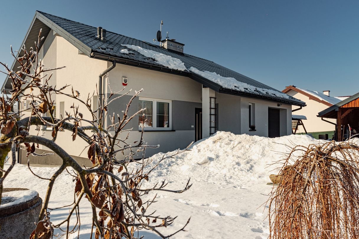 Na sprzedaż dom jednorodzinny w Pogórskiej Woli, gmina Skrzyszów