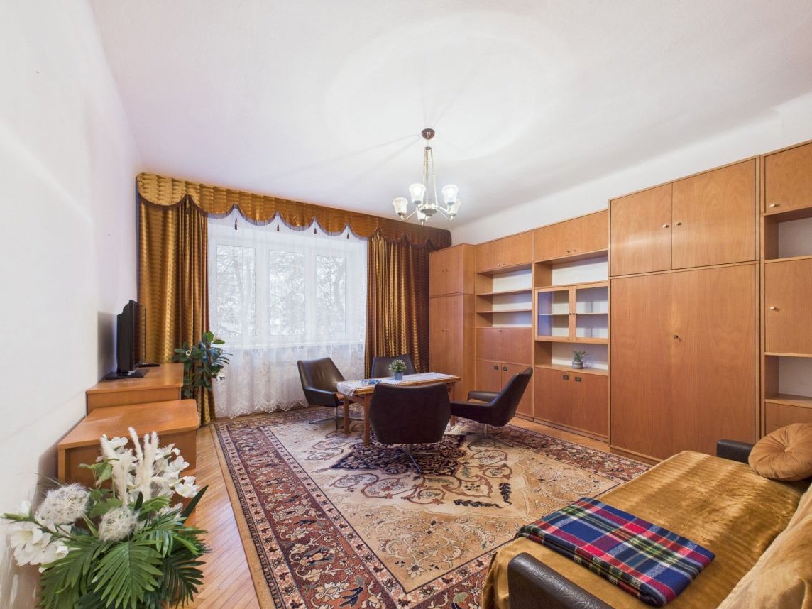 Doskonała lokalizacja | kamienica