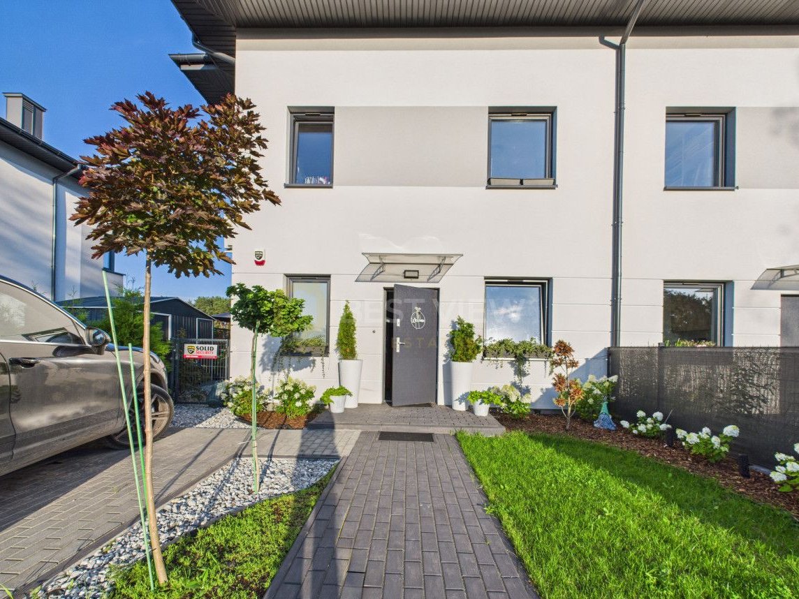 Świeżo Wykończony Bliźniak | 5-Pokoi