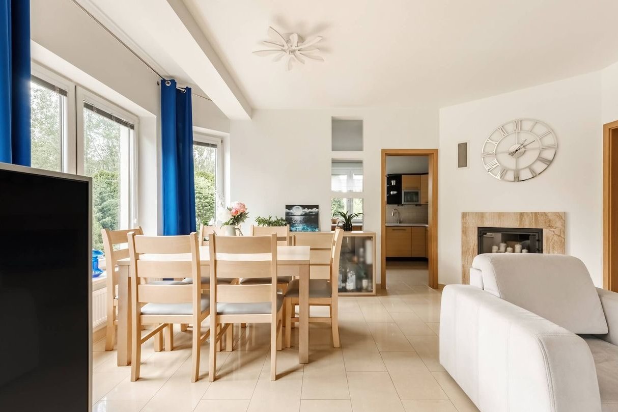 Wykończony, gotowy do zamieszkania dom -6 pokoi-działka 710m2