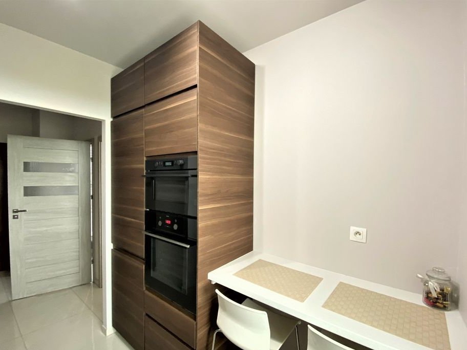 tramwaj | miejsce park | loggia 10 m2 | 3 pok z możliwość przerobienia