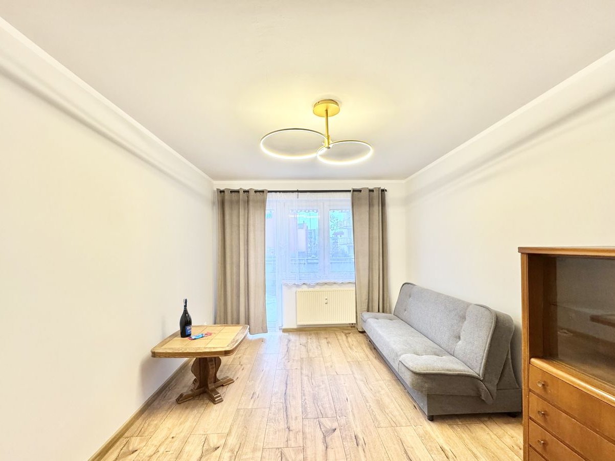 3 Pokojowe + Taras i balkon