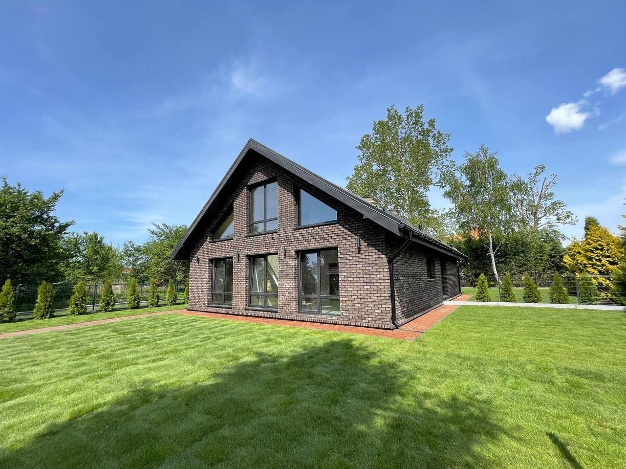 Bliźniak w Janowicach • 120m2 • pełne piętro •