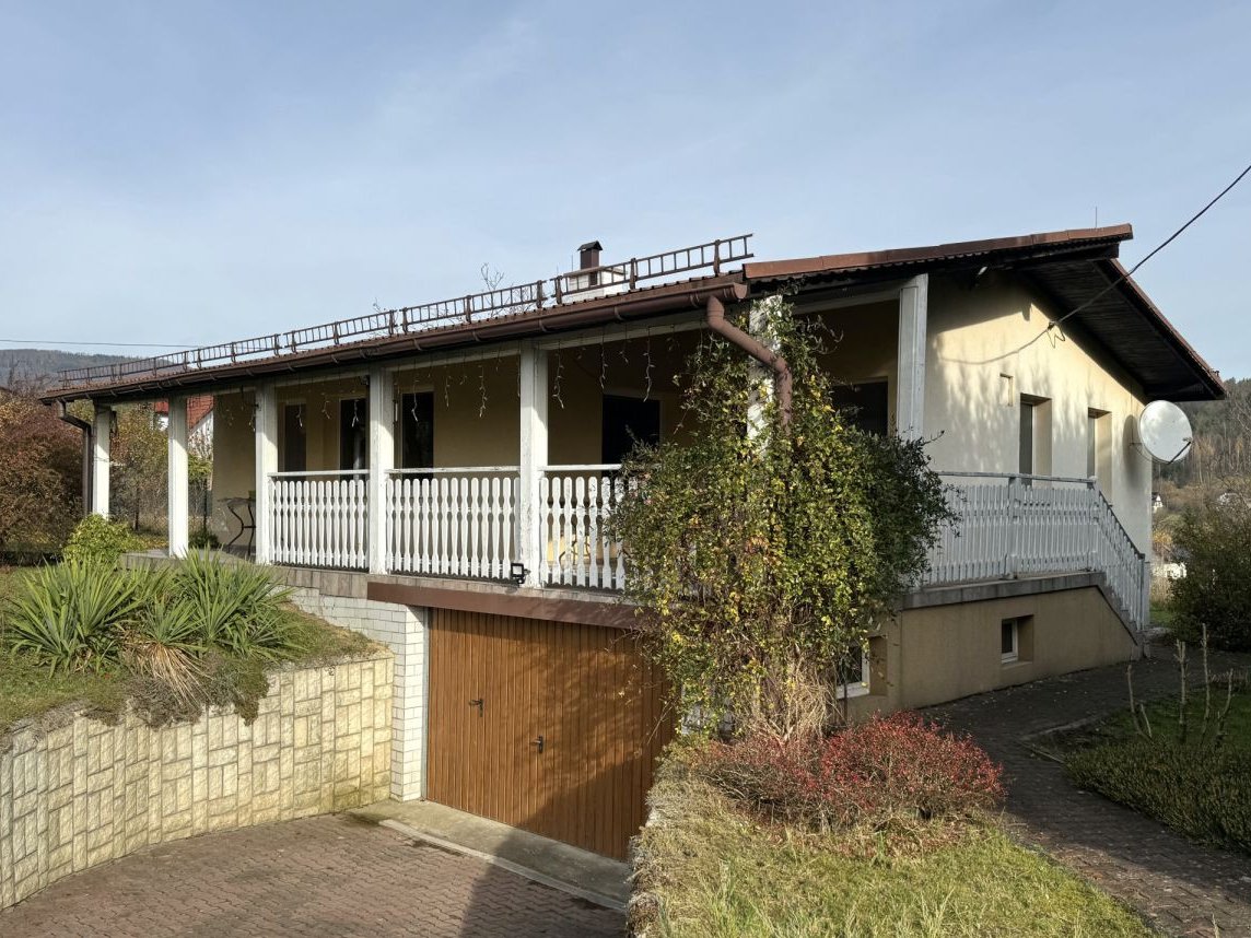 Klimatyczny Dom nad Jeziorem z widokiem na Beskidy