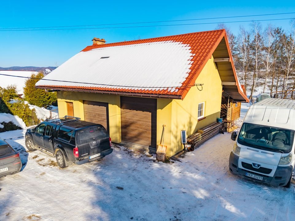 dom + garaż Wojaszówka - działka 22,9 ar