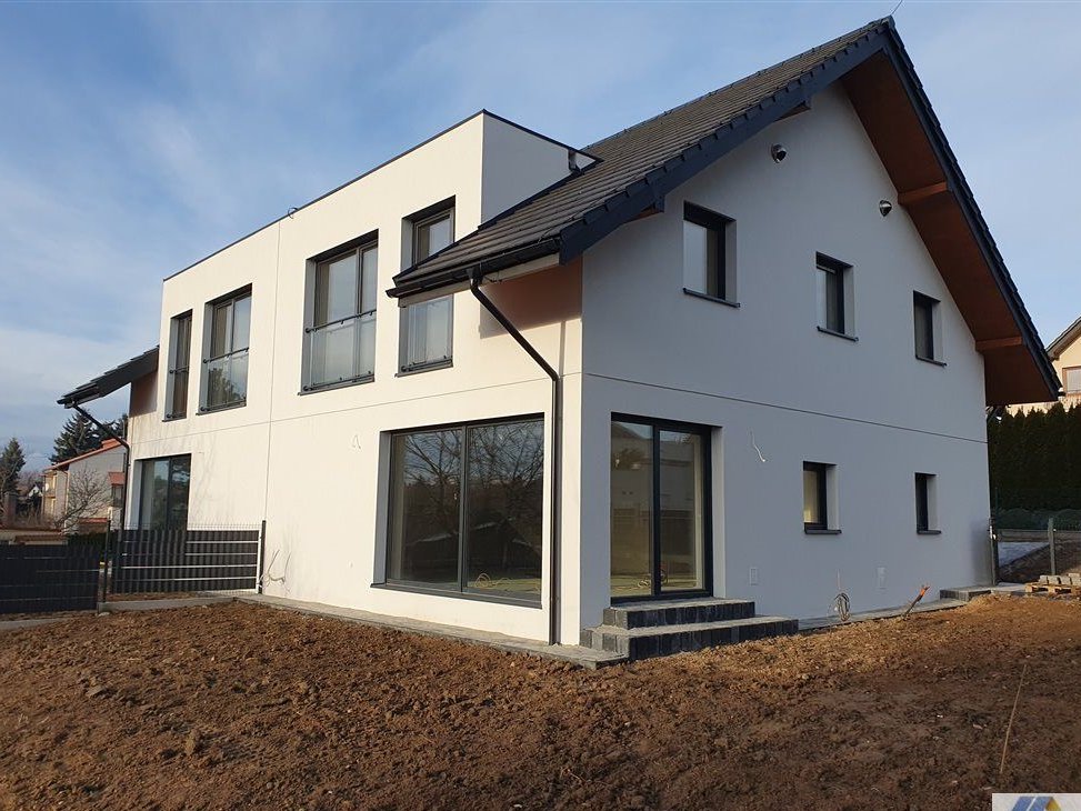 Wygodny dom ,doskonała lokalizacja Boleń-Węgrzce