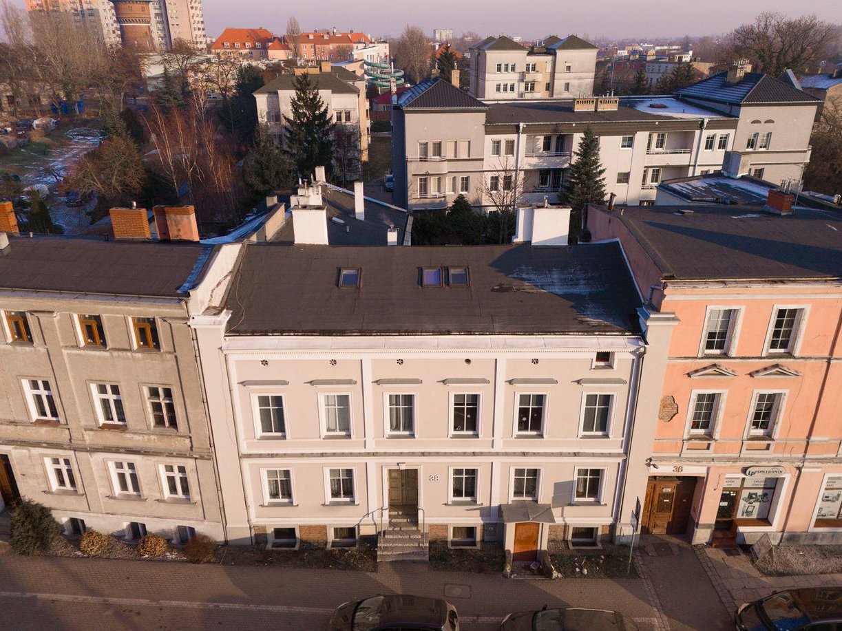 Dochodowa kamienica w centrum Gniezna - 13 mieszkań, 1 lokal użytkowy