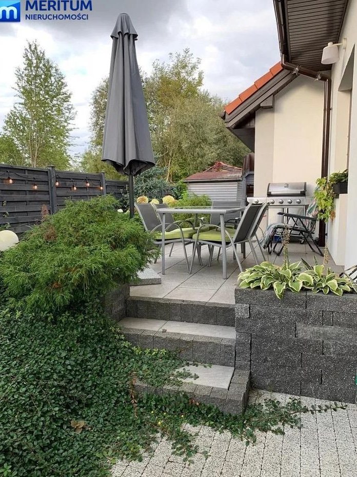 Przestronny Dom ok. 200m2,B.Dobra Lokalizacja