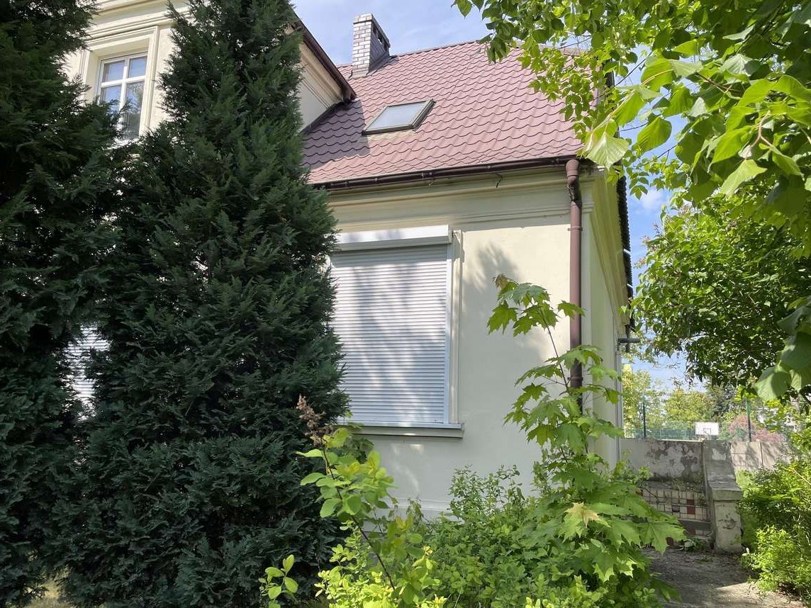 Stylowy dom po generalnym remoncie – 200 m², działka 1.000 m²,