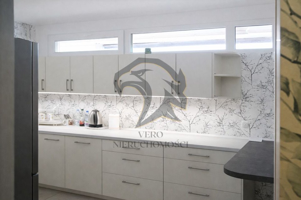 Twoja własna Ambasada przy Placu Powstańców