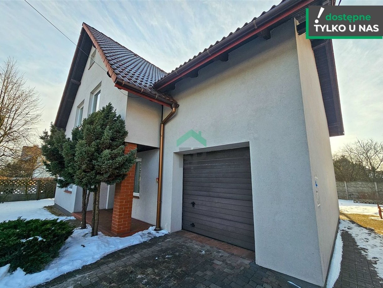 Dom w doskonałej lokalizacji na sprzedaż!