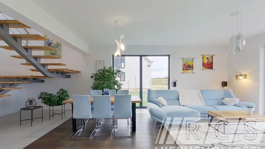 „Luksusowy dom z dużą działką 1450 m² | Kębłowice