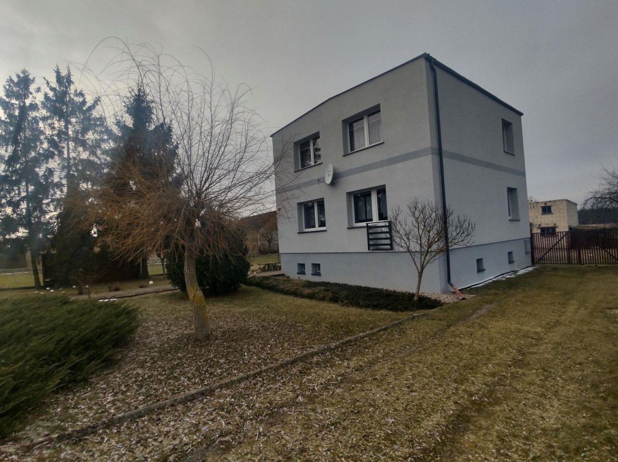 Dom, 240 m², Pruśce