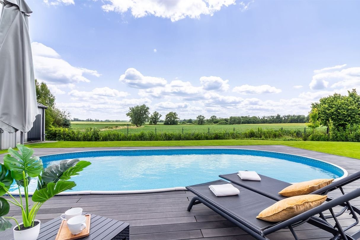 Perfekcyjny dom z basenem | Wysoki standard | VIDEO