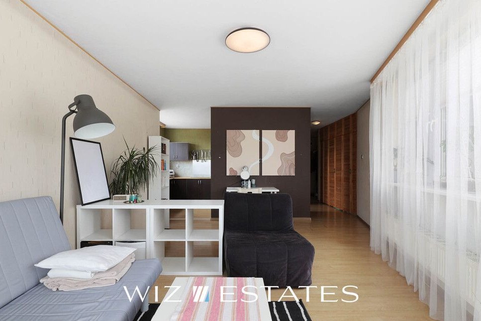 P. Czerwony / Śródmieście ul. Żułowska 2 pok 54 m2