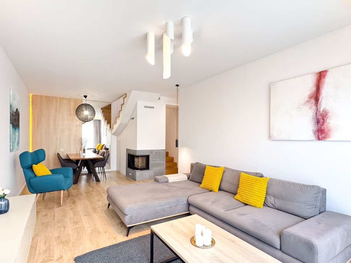 Gotowy do zamieszkania dom z ogrodem | Bielany Wroclawskie