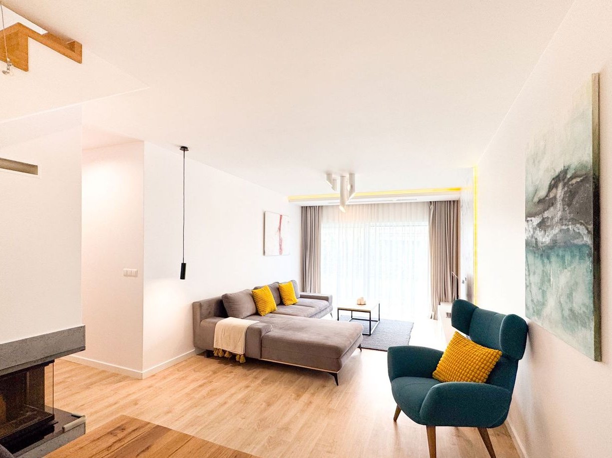 Gotowy do zamieszkania dom z ogrodem | Bielany Wroclawskie