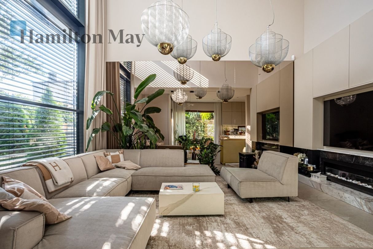 Bliźniak na Woli, 4 sypialnie, Metro