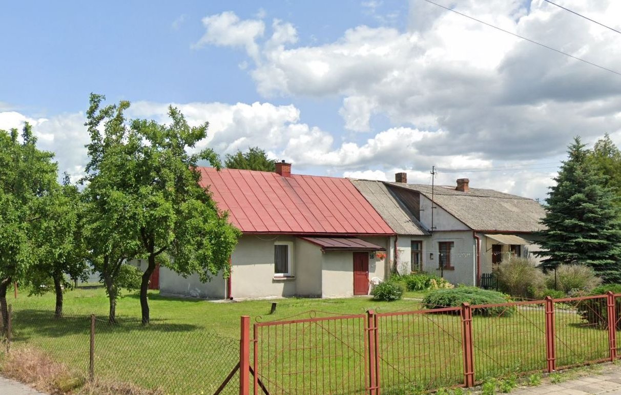 Dom 2-pokojowy z garażem w Siedliszczu