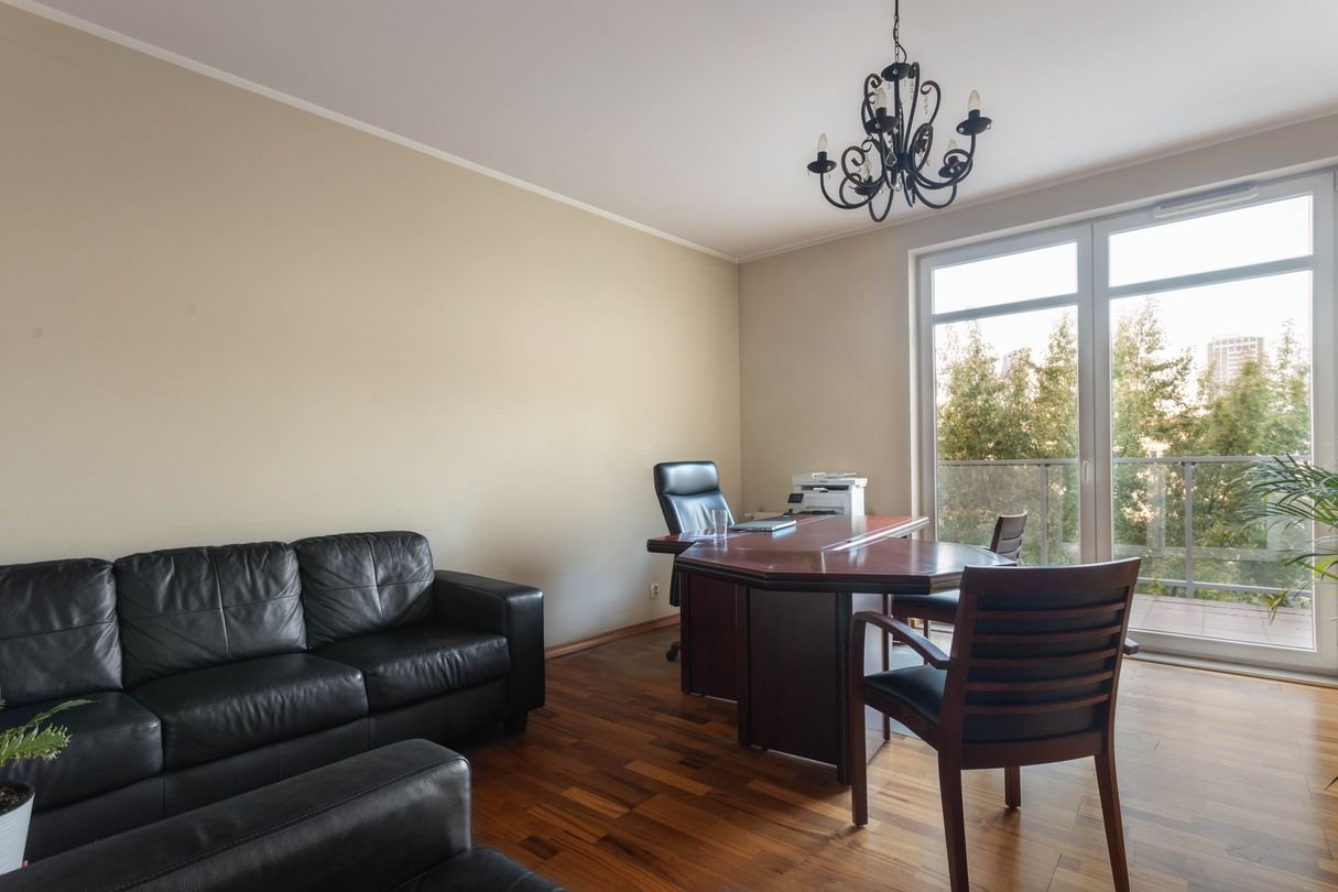 Na sprzedaż 3-pokojowe mieszkanie | Wola | 113 m²