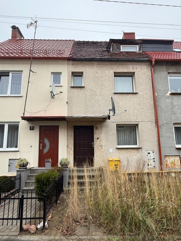 Atrakcyjny dom w zabudowie szeregowej