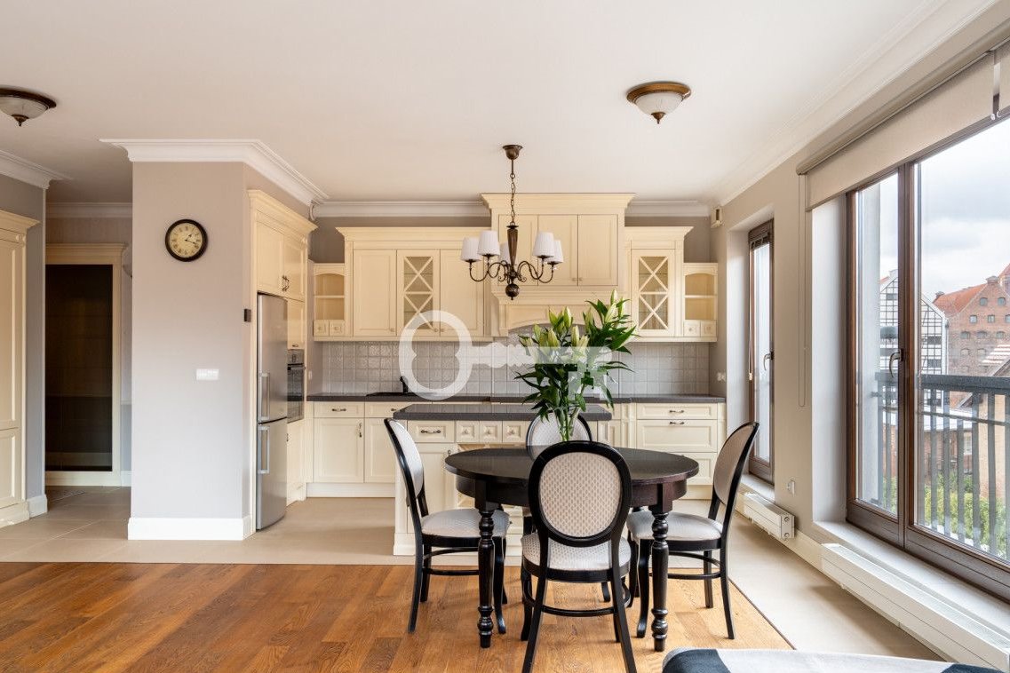 Elegancki 2pok apartament tuż nad Motławą Szafarni