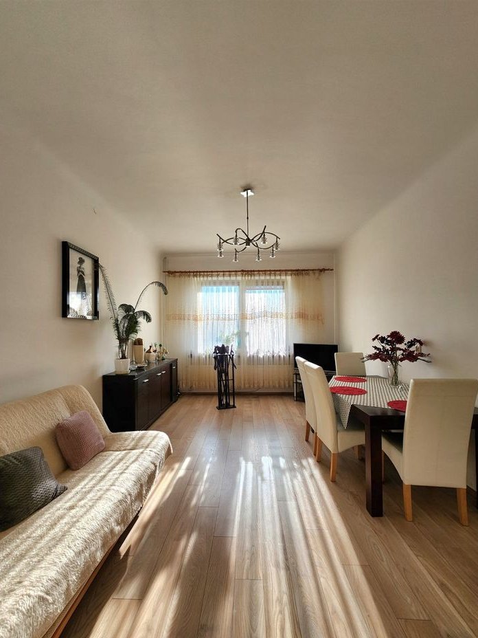 Dom na sprzedaż, Zgierz, 16 pokoi