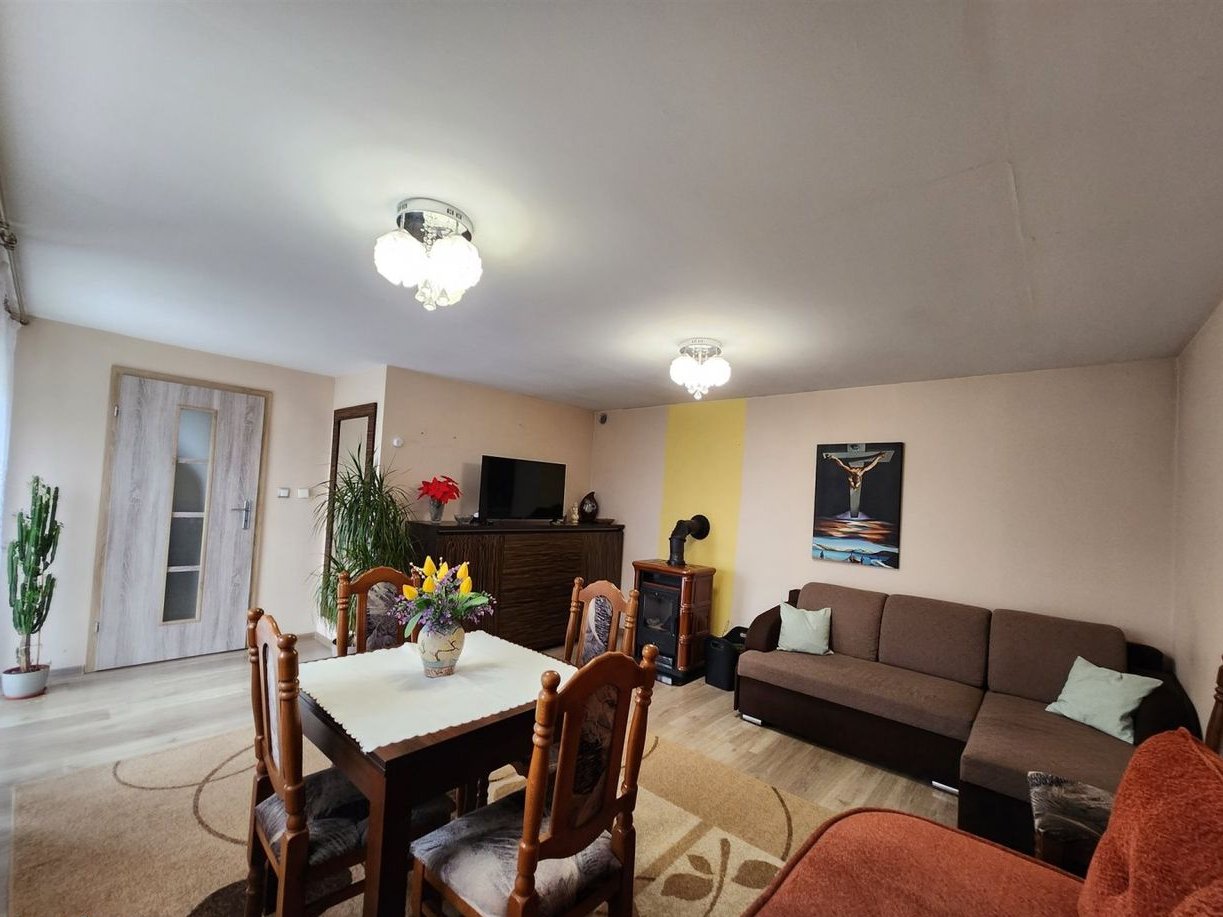 Dom na sprzedaż, Daszyna, 2 pokoje