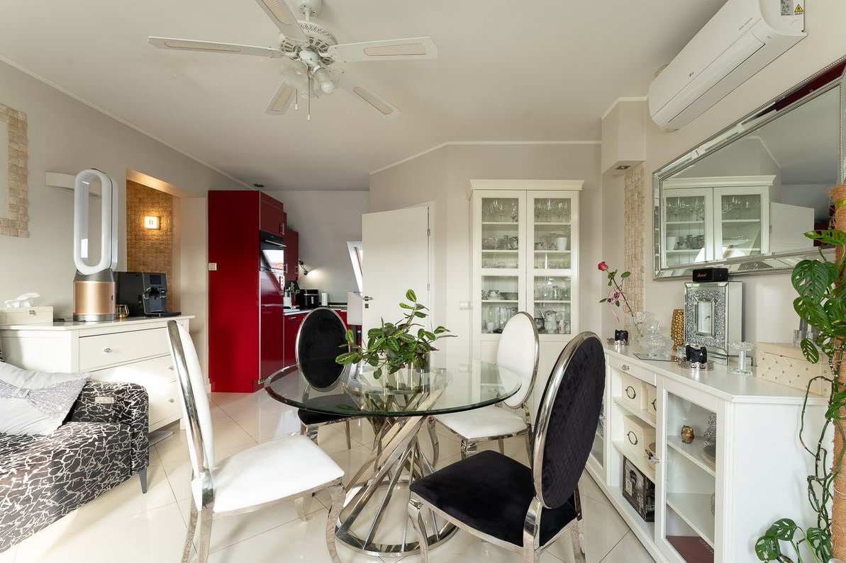 Przestronne 3 pokoje, po podłodze 66 mkw., prowizja 0%